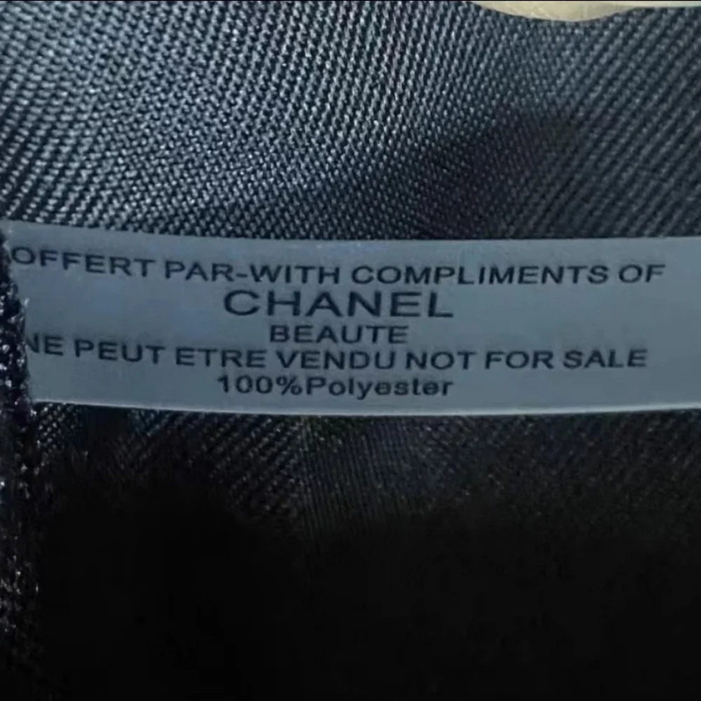 COPY - Chanel Denim Jeans cosmetic bag - Picture 8 of 9